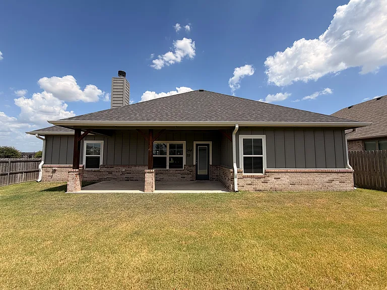 1202 Delmar Dr — Photo 20