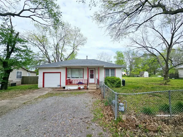 518 W Muskogee Ave, Chouteau, OK 74337