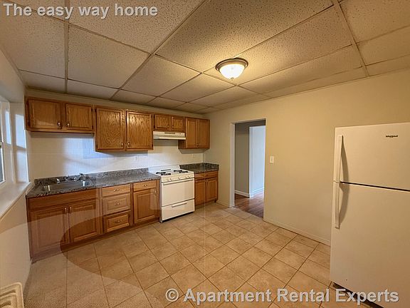 2nd image of 107 Norfolk St