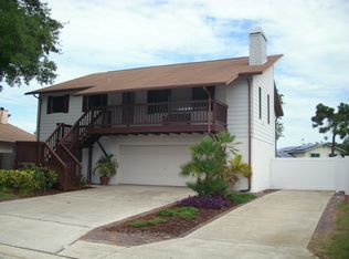 12451 Julia St, Seminole, FL 33772
