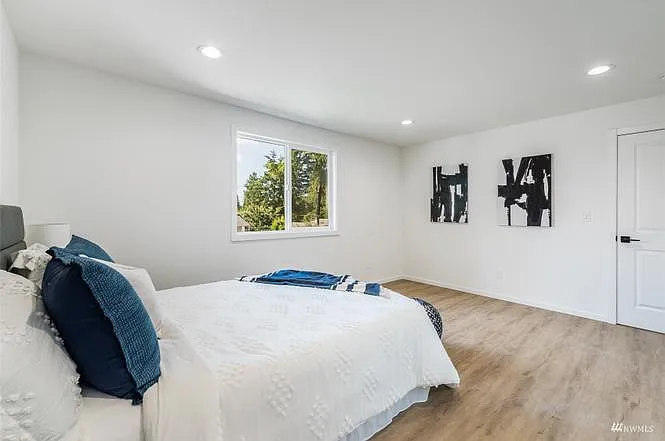 5801 224th St SW — Photo 17