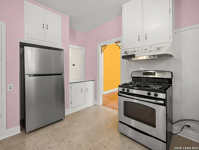 1627 Schley Ave — Photo 13