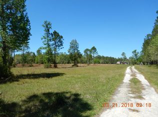 818 County Road 310, Interlachen, FL 32148