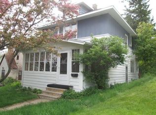 827 Grand View Ave, Duluth, MN 55812