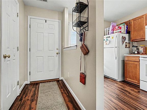 5th image of 525 Highland Park Dr Suite D