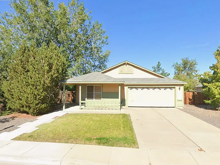 1540 Mescalero Ave — Photo 1
