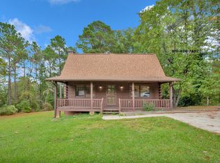 5812 Stoneridge Rd, Fayetteville, NC 28311