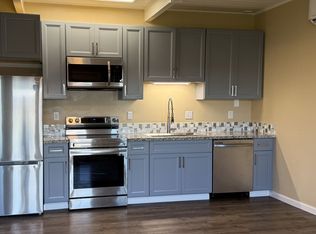 29818 Hillcrest St #B, Gold Beach, OR 97444