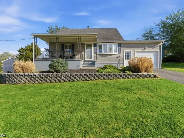 107 Belt Rd, Phillipsburg Town, NJ 08865