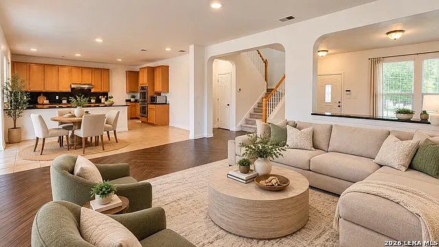 3 bed, 2.5 bath, 2623 sqft, $2,500 — Photo 2