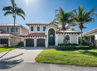 7726 SW 193rd Ln, Cutler Bay, FL 33157