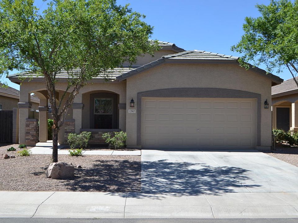 2nd image of 1347 W Brangus Way