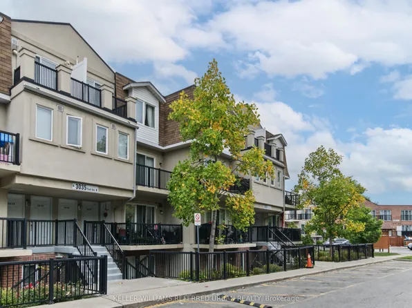3035 Finch Ave W Unit 2016, Toronto, ON M9M 0A3