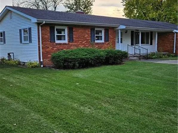 22106 W Valleywood Ave, Genoa, OH 43430