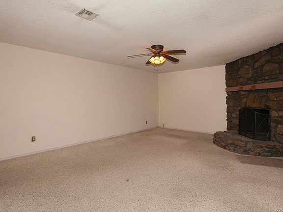 5th image of 1505 Berkley Blvd