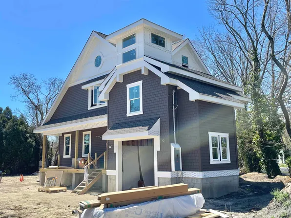 901 Maple Ave, Linwood, NJ 08221