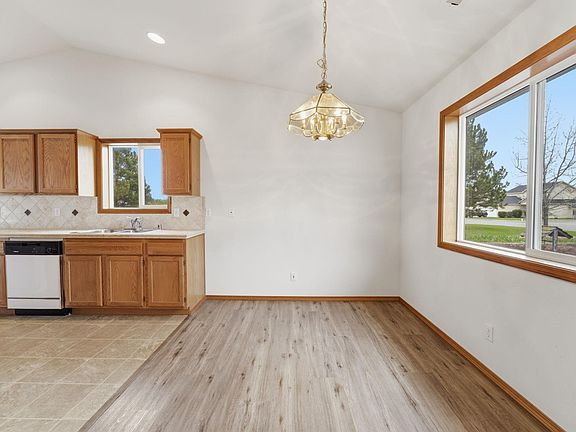 4th image of 4600 Kendall Way