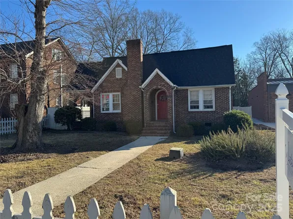 2220 The Plaza, Charlotte, NC 28205