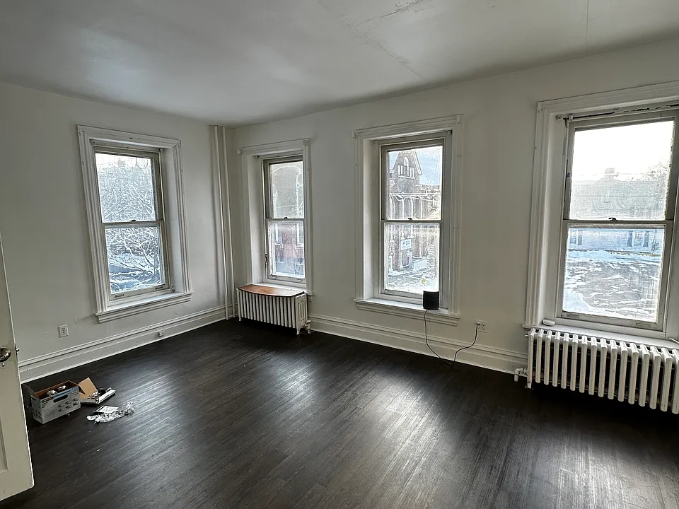 125 N 10th St #1