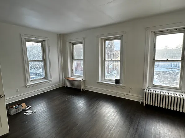 125 N 10th St APT 1, Allentown, PA 18102