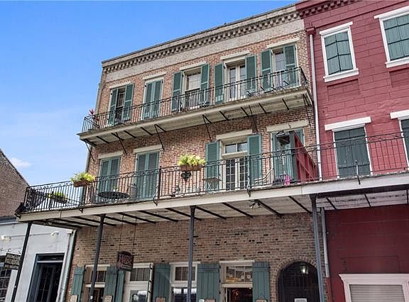2nd image of 1221 Decatur St #201