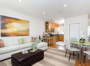 326 14th Pl NE APT 4, Washington, DC 20002