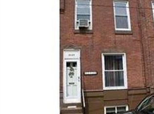 2220 S Opal St, Philadelphia, PA 19145