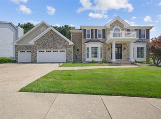 2524 Christopher Oaks Ct, Saint Louis, MO