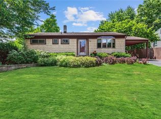 8 Beverly Rd, Old Bridge, NJ 08857