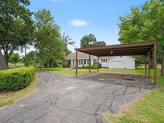 3rd image of 11015 State Highway 171