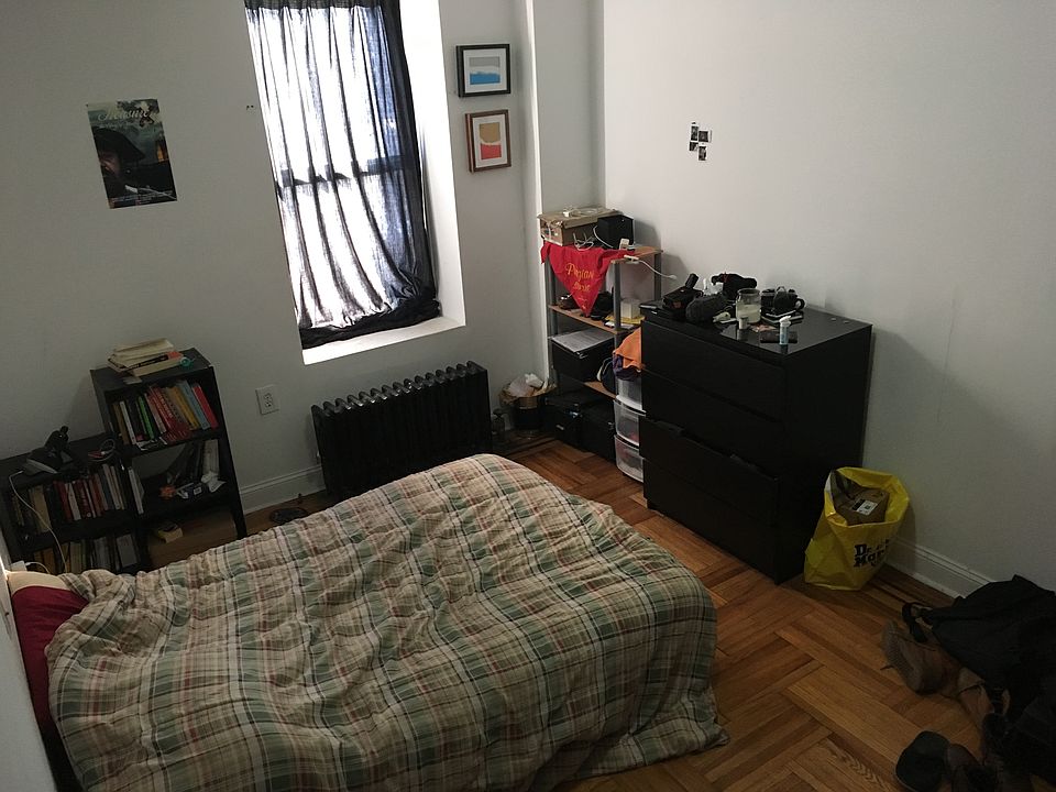 1st image of 550 Ocean Ave APT 1L
