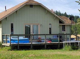 5493 Jerome Prairie Rd, Grants Pass, OR 97527