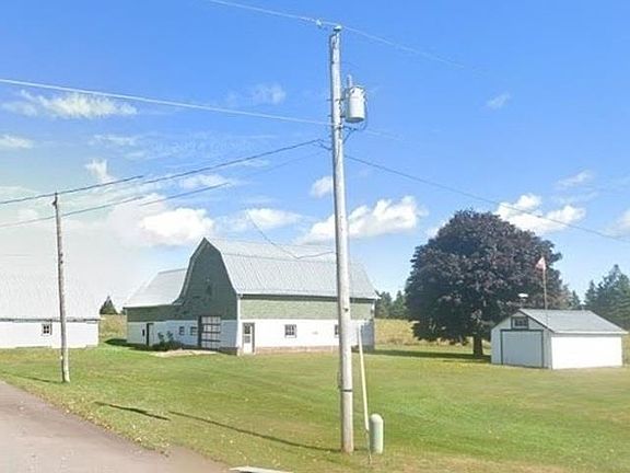2nd image of 735 Drummond Rd S