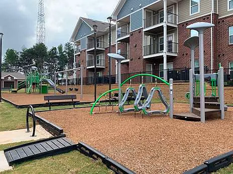 Granite Pointe Apartment Homes — Photo 33