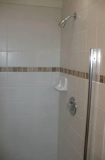 920 Gregory Pl — Photo 7