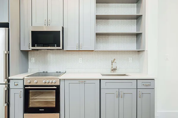 Rented by Nooklyn NYC LLC | media 21