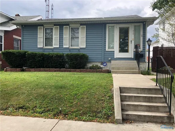 214 Spring Grove Ave, Toledo, OH 43605