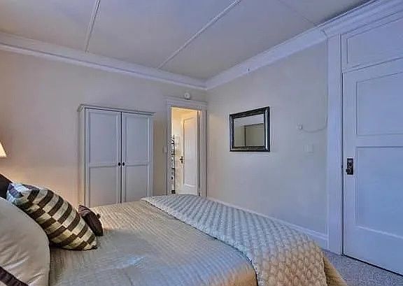 4th image of 260 High St APT 110