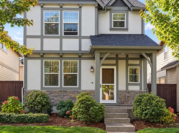 323 SW 203rd Ter, Beaverton, OR 97006