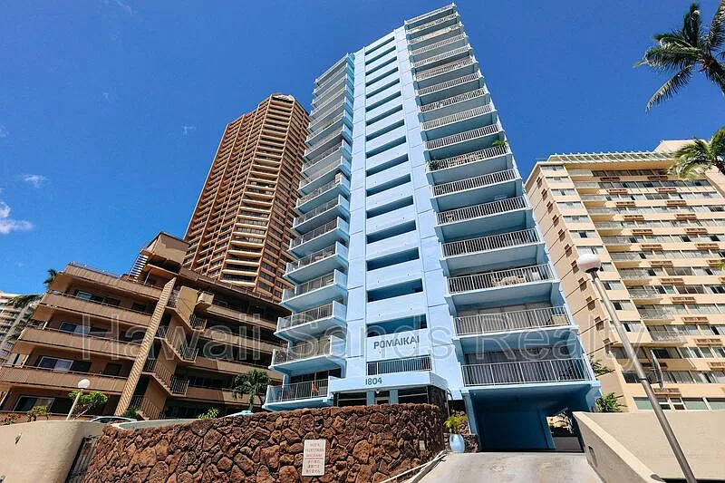 1804 Ala Moana Blvd — Photo 2