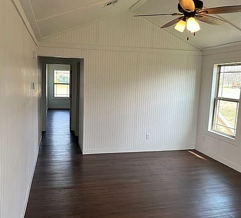2nd image of 2218 Lincoln Ave