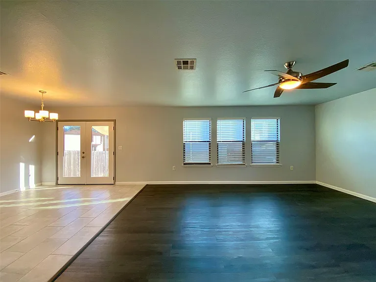 13205 Sea Biscuit Dr — Photo 3