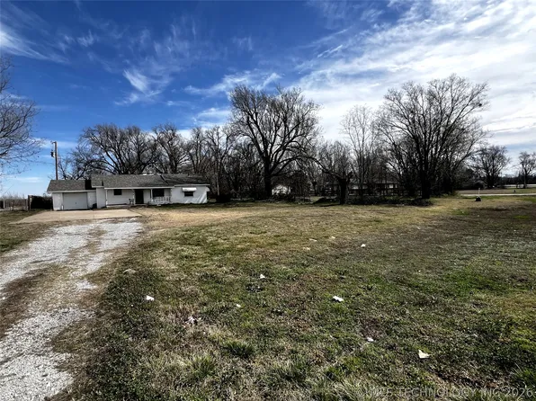 16847 S Memorial Dr, Bixby, OK 74008