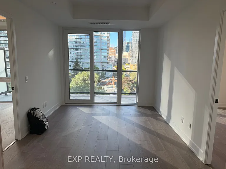 308 Jarvis St #818 — Photo 5