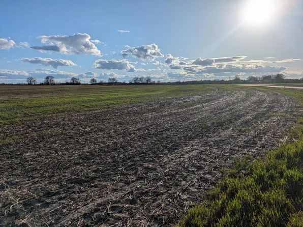 6435 WESTFIELD WAY, Caledonia, WI 53108
