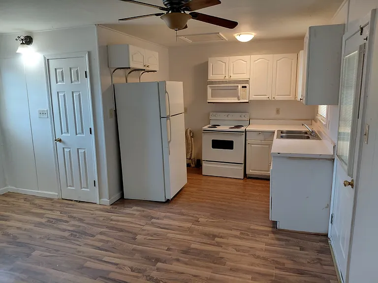 2576 Lee Road 208 #A12 — Photo 2