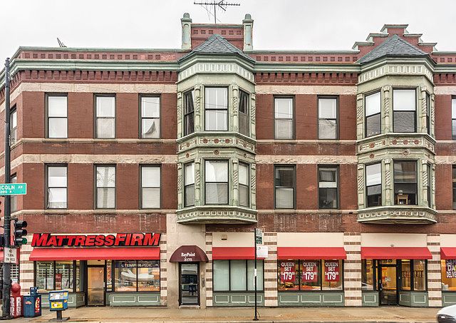 1st image of 1601 W School St #Pu112