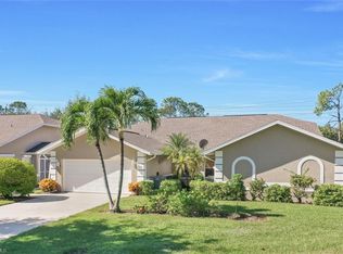 2041 W Crown Pointe Blvd, Naples, FL 34112