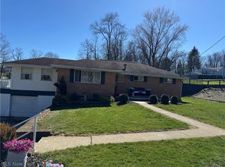 929 May Rd, East Liverpool, OH 43920