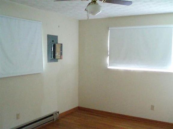 5th image of 229 Paradise Ln